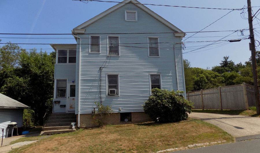 23 Evergreen St, Bristol, CT 06010 - 4 Beds, 2 Bath