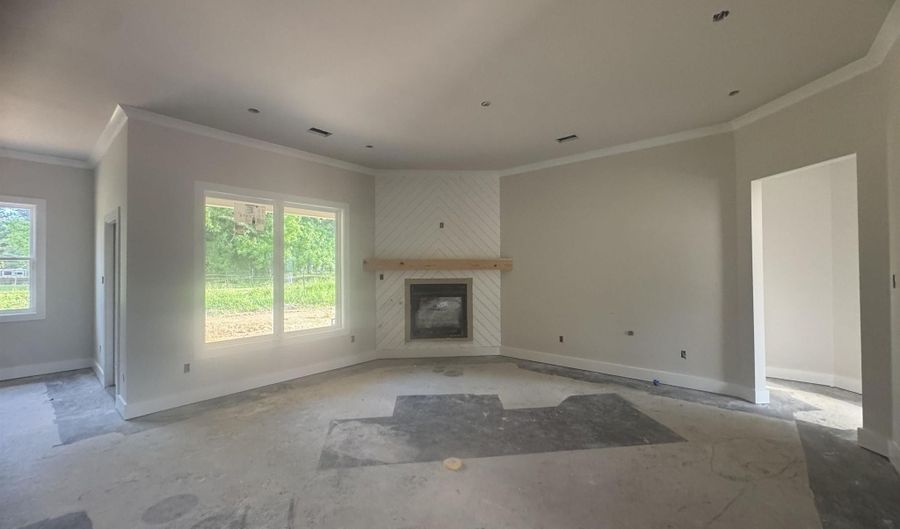 3901 SPENCER CROSSING Dr, Benton, AR 72019 - 4 Beds, 2 Bath