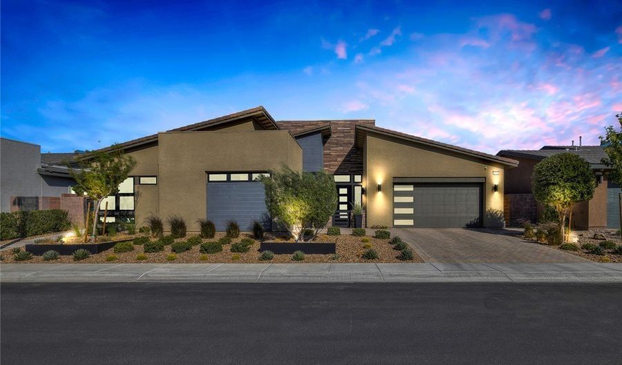 6782 Double Star St, Las Vegas, NV 89135 - 3 Beds, 3 Bath