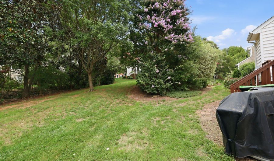 501 Nottinghill Walk, Apex, NC 27502 - 3 Beds, 3 Bath