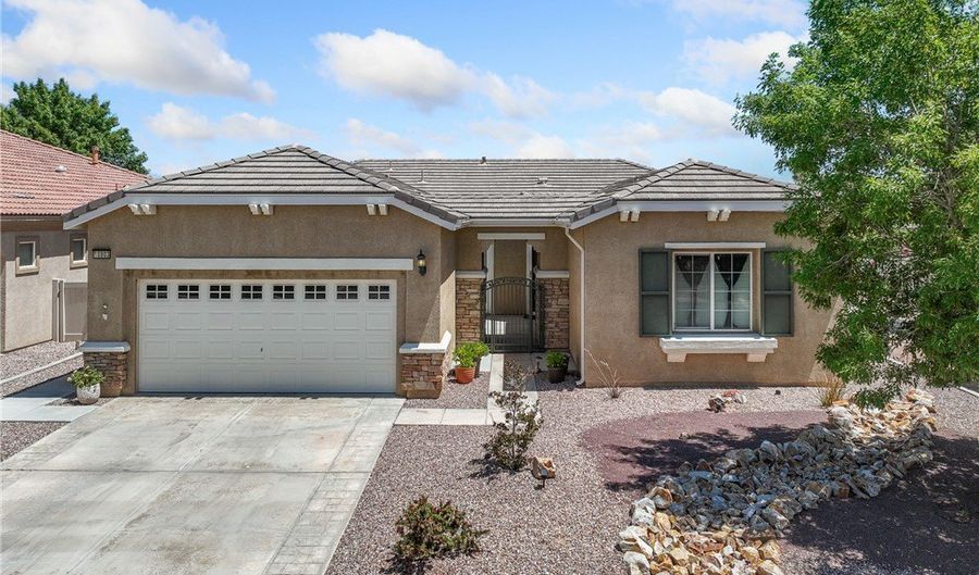 10803 Katepwa St, Apple Valley, CA 92308 - 2 Beds, 2 Bath
