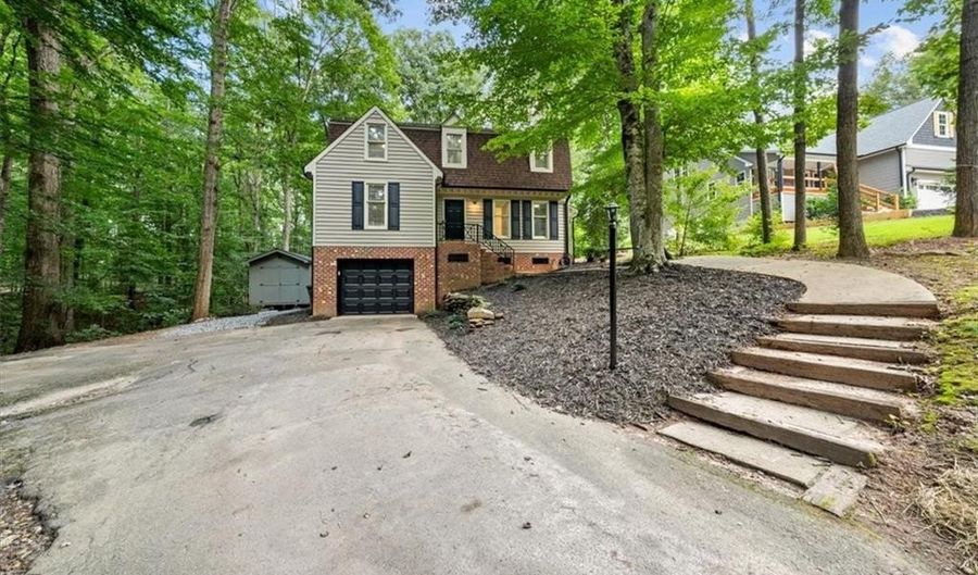2535 Wedge Pl, Asheboro, NC 27205 - 3 Beds, 3 Bath