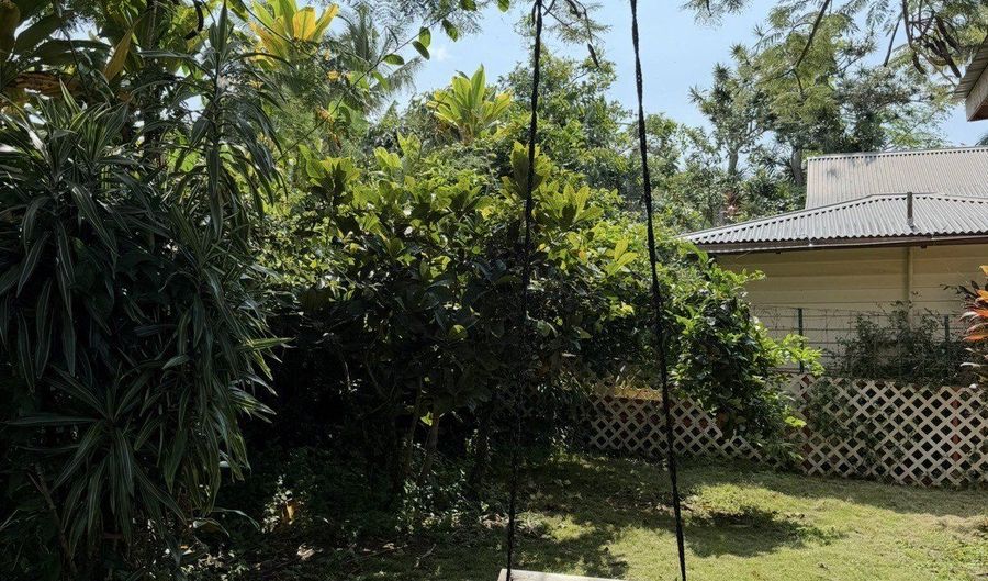 45-3465 KAWILA St, Honokaa, HI 96727 - 2 Beds, 2 Bath
