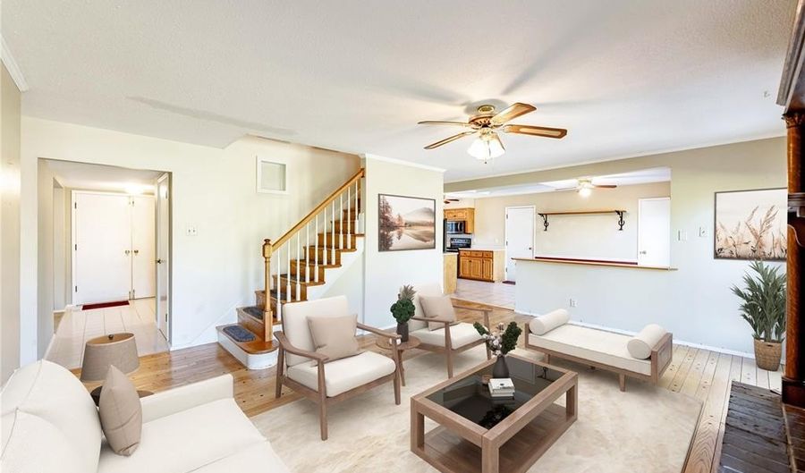 707 Bitterfield Dr, Ballwin, MO 63011 - 5 Beds, 3 Bath