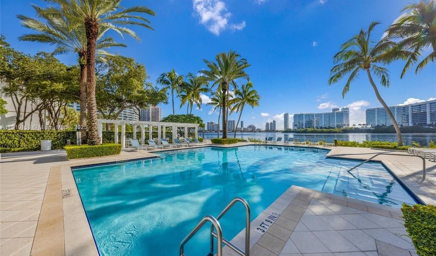 3245 NE 184 St 13101, Aventura, FL 33160 - 3 Beds, 2 Bath