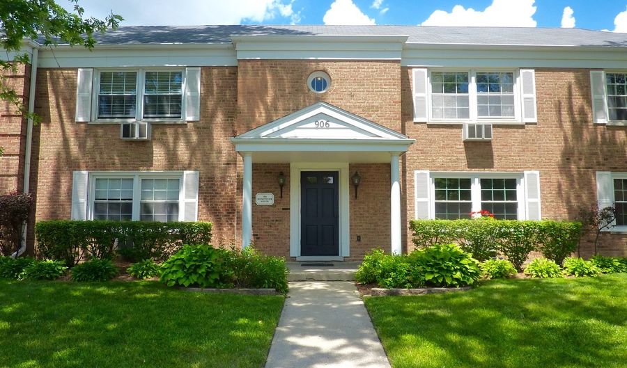 906 W Saint James St 2W, Arlington Heights, IL 60005 - 2 Beds, 1 Bath