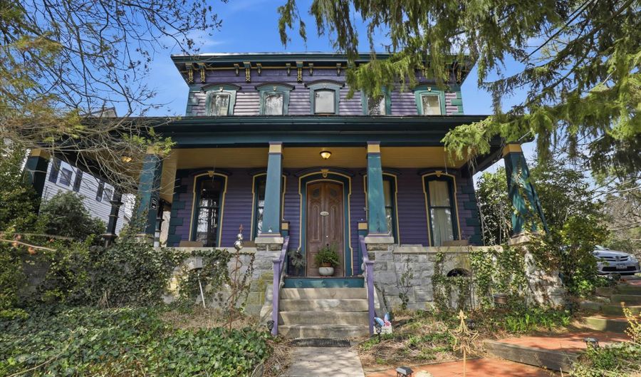 144 W MAIN St, Adamstown, PA 19501 - 0 Beds, 0 Bath