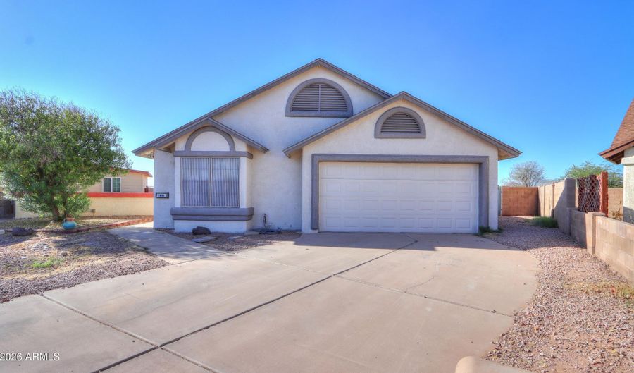 1862 N CENTER Ave, Casa Grande, AZ 85122 - 3 Beds, 2 Bath