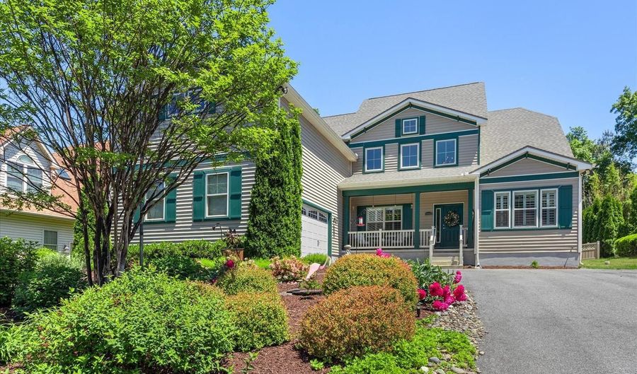 29902 SAWMILL Dr, Dagsboro, DE 19939 - 5 Beds, 4 Bath