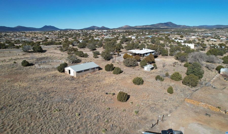 63 Racetrack Rd, Arenas Valley, NM 88022 - 4 Beds, 2 Bath