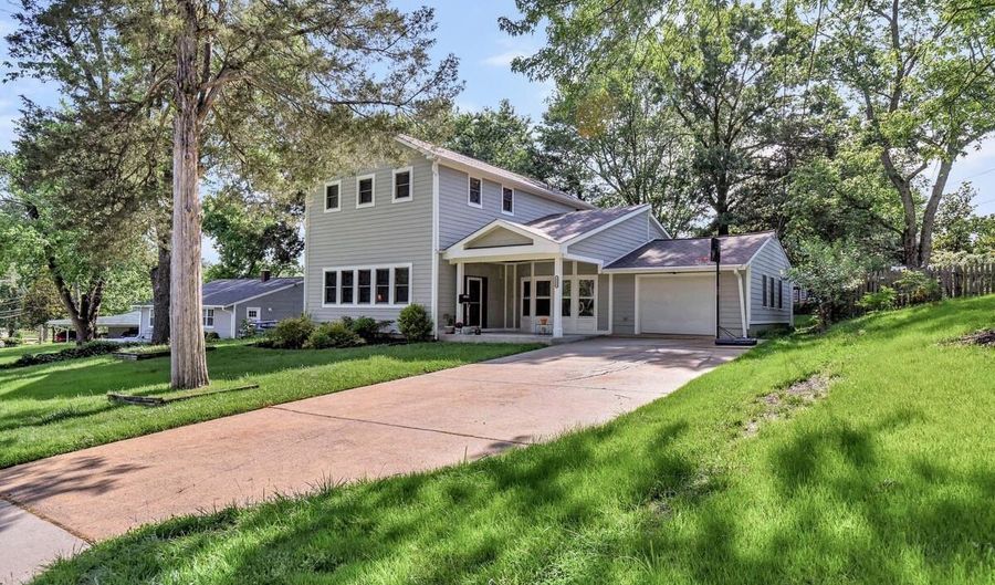 4406 ROUNDHILL Rd, Alexandria, VA 22310 - 4 Beds, 5 Bath