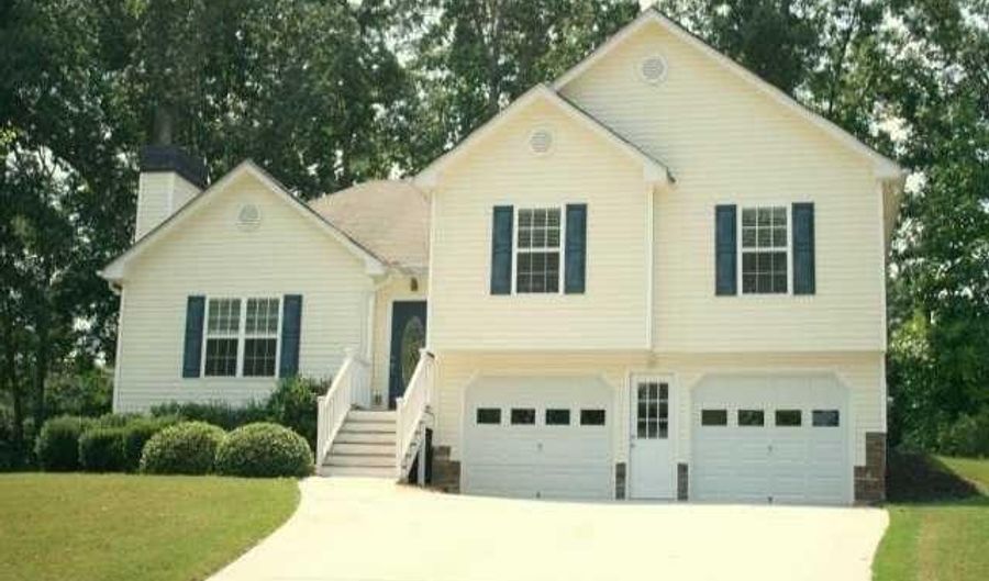 125 Jake Taylor Dr, Acworth, GA 30102 - 3 Beds, 2 Bath