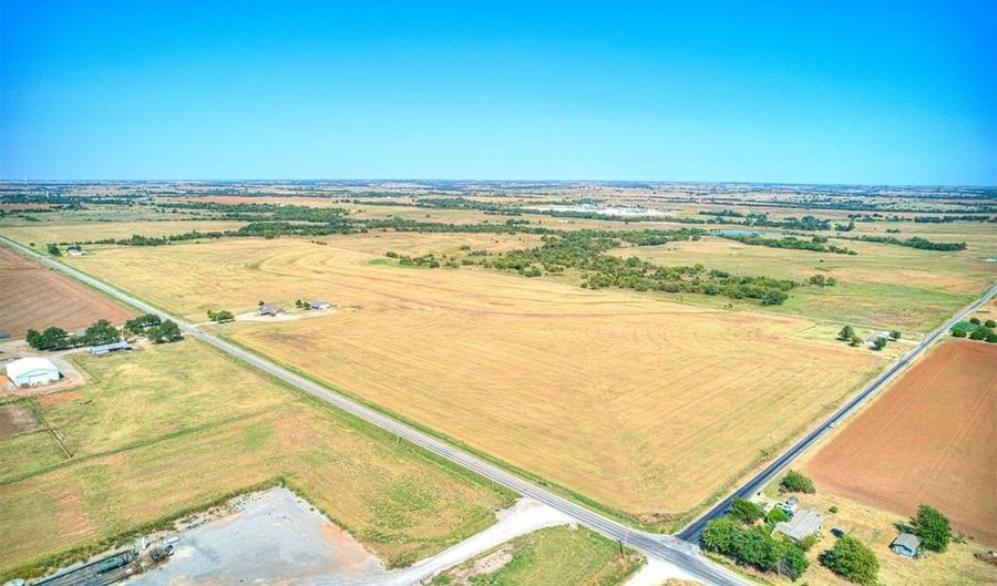 12 Hwy 92, Amber, OK 73004 - 0 Beds, 0 Bath