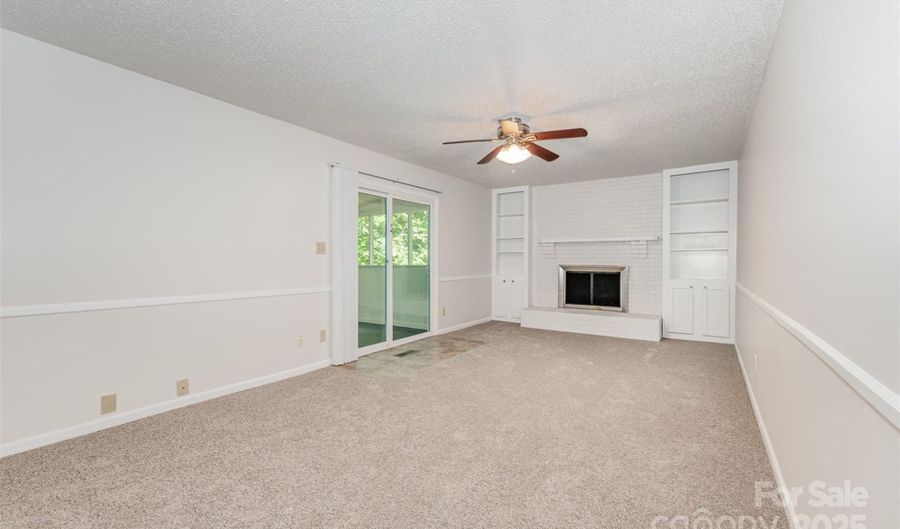 7008 Wannamaker Ln, Charlotte, NC 28226 - 4 Beds, 3 Bath