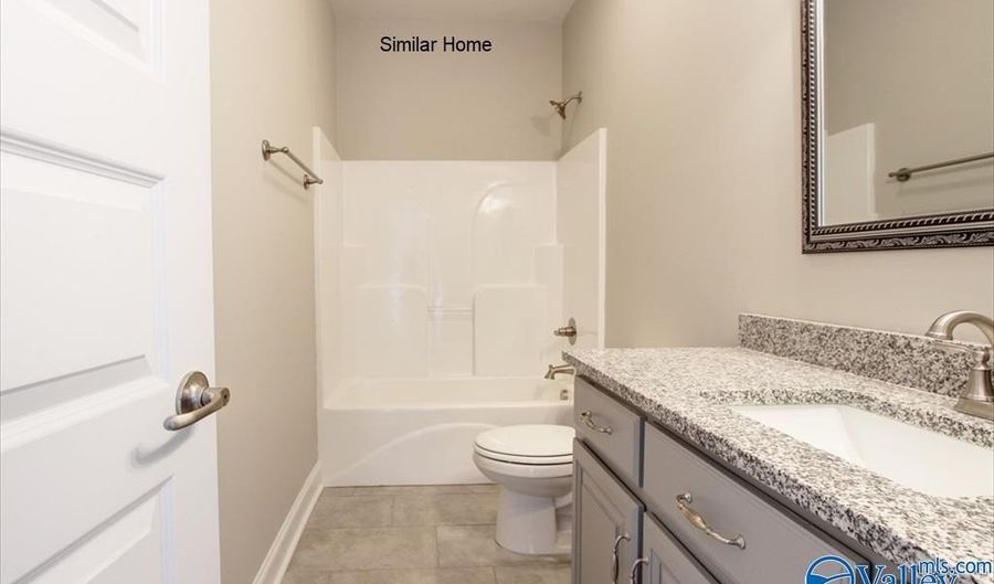 Cambridge - E Culross Drive, Athens, AL 35611 - 4 Beds, 3 Bath