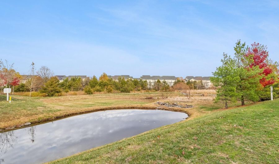 23747 HOPEWELL MANOR Ter, Ashburn, VA 20148 - 4 Beds, 5 Bath