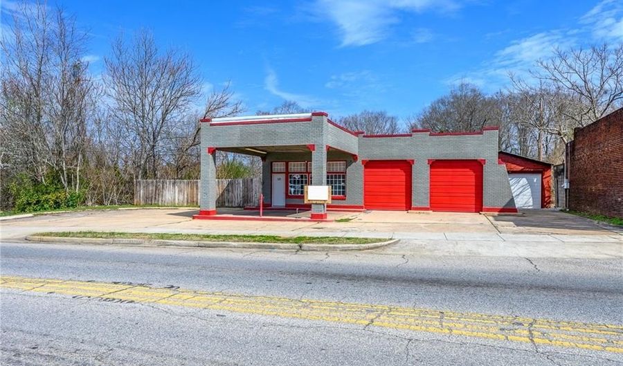 121 N Main St, Belton, SC 29627 - 0 Beds, 0 Bath