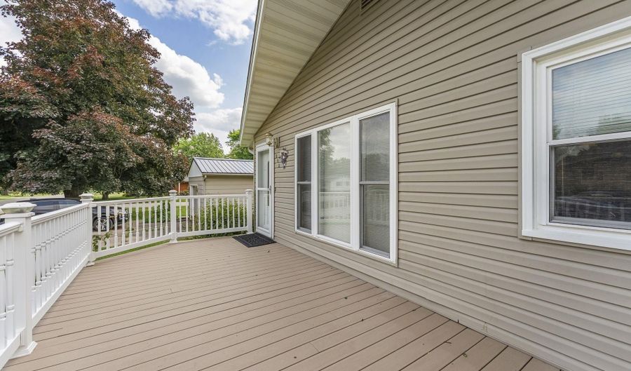 605 SW 5TH Ave, Aledo, IL 61231 - 3 Beds, 2 Bath