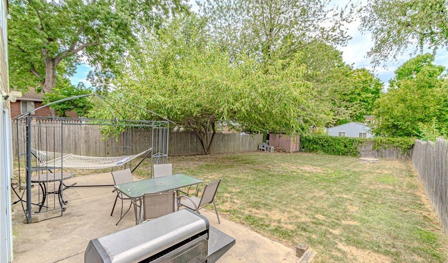 360 Baldwin Rd, Akron, OH 44312 - 3 Beds, 2 Bath