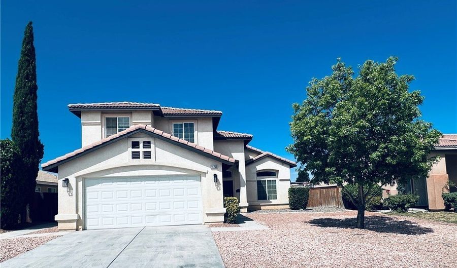 14760 Sandstone, Adelanto, CA 92301 - 4 Beds, 3 Bath