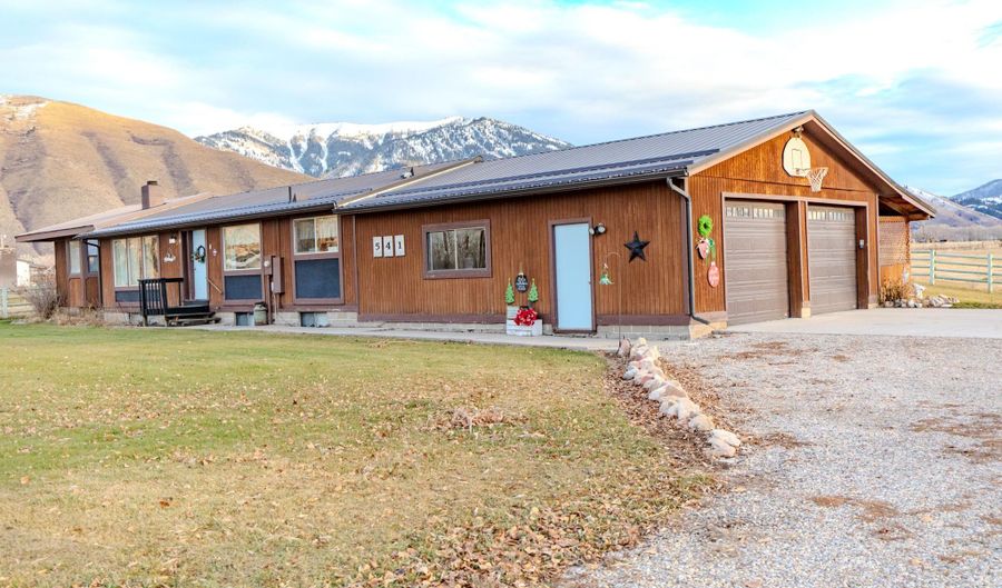 541 HWY 236, Afton, WY 83110 - 4 Beds, 3 Bath