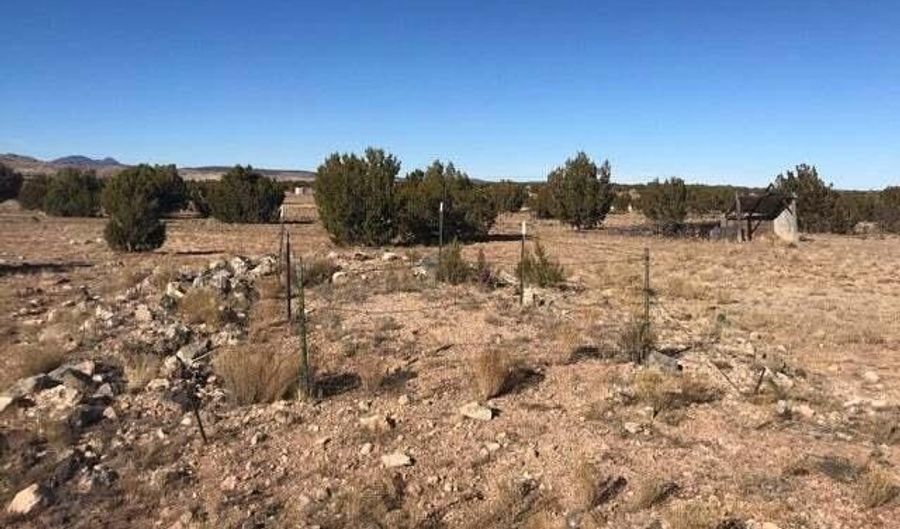 9800 W Boiling Pot Rd, Ash Fork, AZ 86320 - 0 Beds, 0 Bath