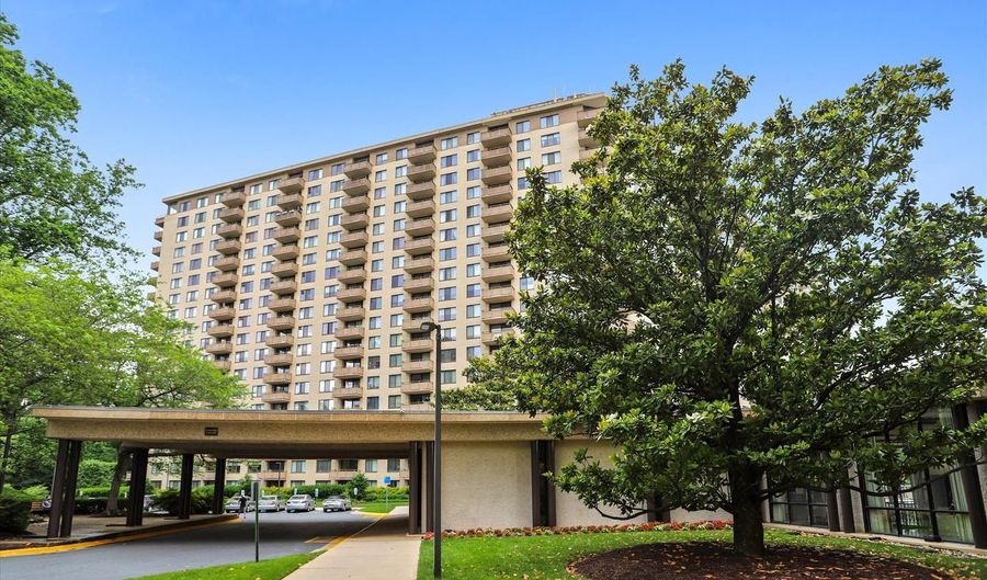 5225 POOKS HILL Rd #903N, Bethesda, MD 20814 - 1 Beds, 1 Bath