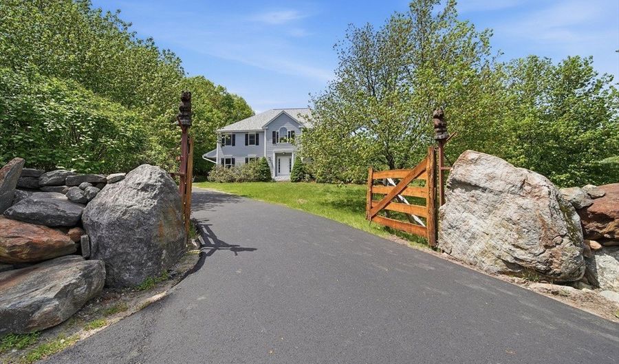 1 Merrill Xing, Bow, NH 03304 - 5 Beds, 5 Bath