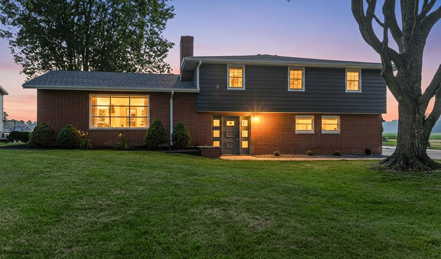 13567 Mccartyville Rd, Anna, OH 45302 - 4 Beds, 3 Bath