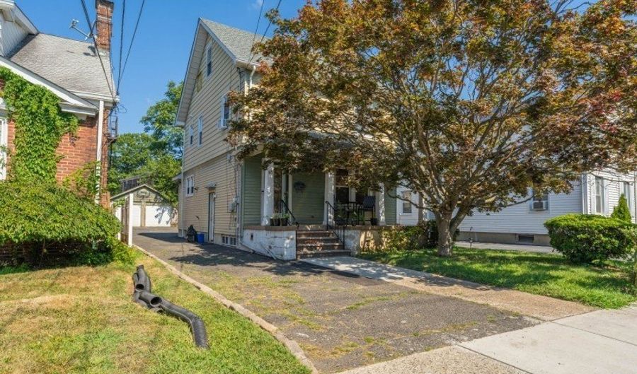 65 Harrison St, Belleville, NJ 07109 - 3 Beds, 2 Bath