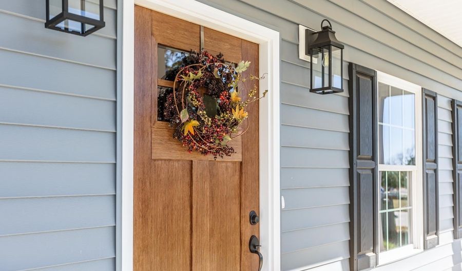 413 North Ave, Appomattox, VA 24522 - 3 Beds, 3 Bath