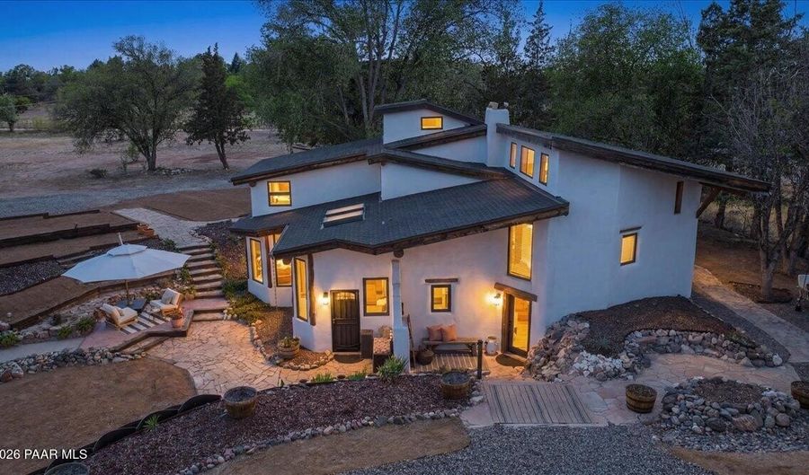 1331 E Granite Creek Ln, Chino Valley, AZ 86323 - 3 Beds, 3 Bath