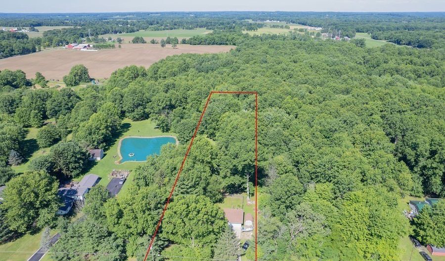 1195 New Milford Rd, Atwater, OH 44201 - 3 Beds, 1 Bath