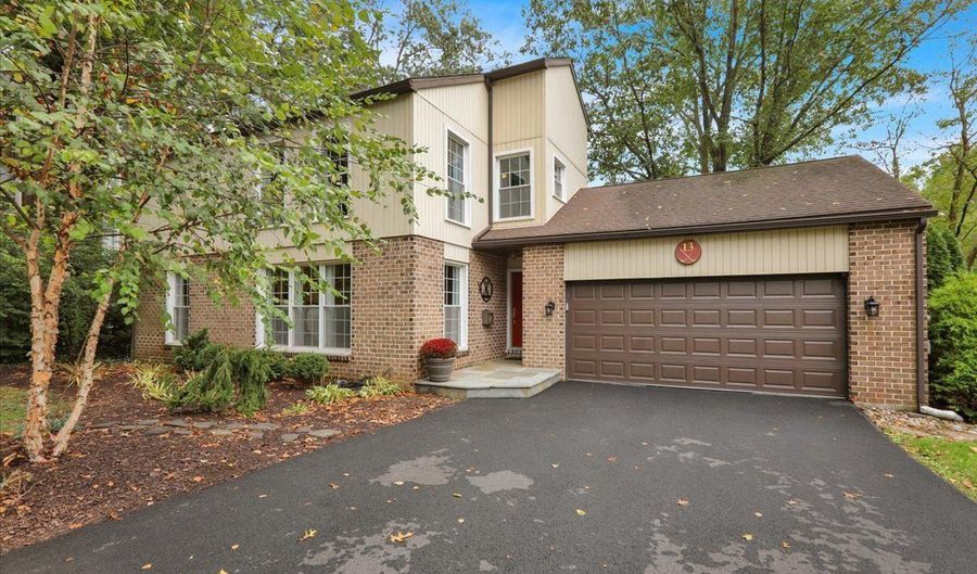 13 IRON Cir, Reading, PA 19607 - 4 Beds, 3 Bath