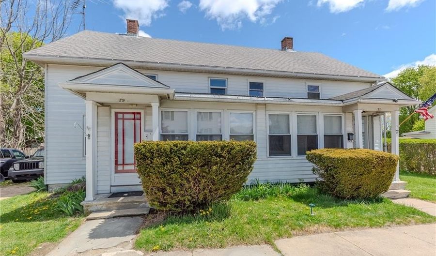 29 Anthony St, Coventry, RI 02816 - 5 Beds, 2 Bath