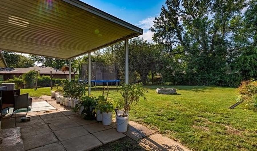 3615 Utah Ave, Bartlesville, OK 74006 - 4 Beds, 2 Bath