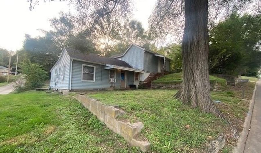 716 George St, Atchison, KS 66002 - 4 Beds, 1 Bath