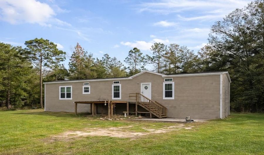 3500 NW 25th Cir, Bell, FL 32619 - 3 Beds, 2 Bath