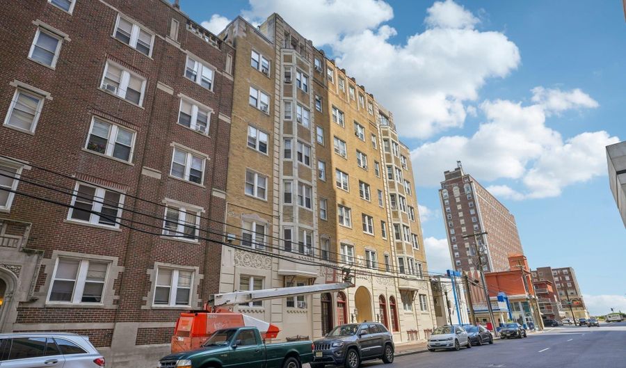 37 S Iowa Ave 4E, Atlantic City, NJ 08401 - 2 Beds, 1 Bath