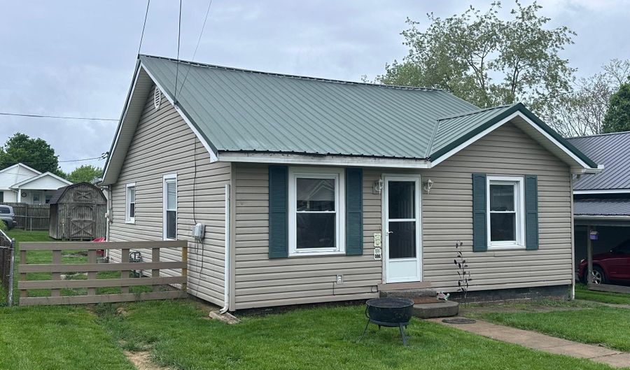1338 High St, Ashland, KY 41102 - 2 Beds, 1 Bath