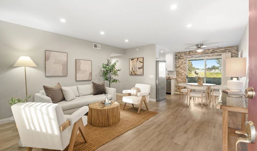 522 Calle Montecito 114, Oceanside, CA 92057 - 2 Beds, 2 Bath