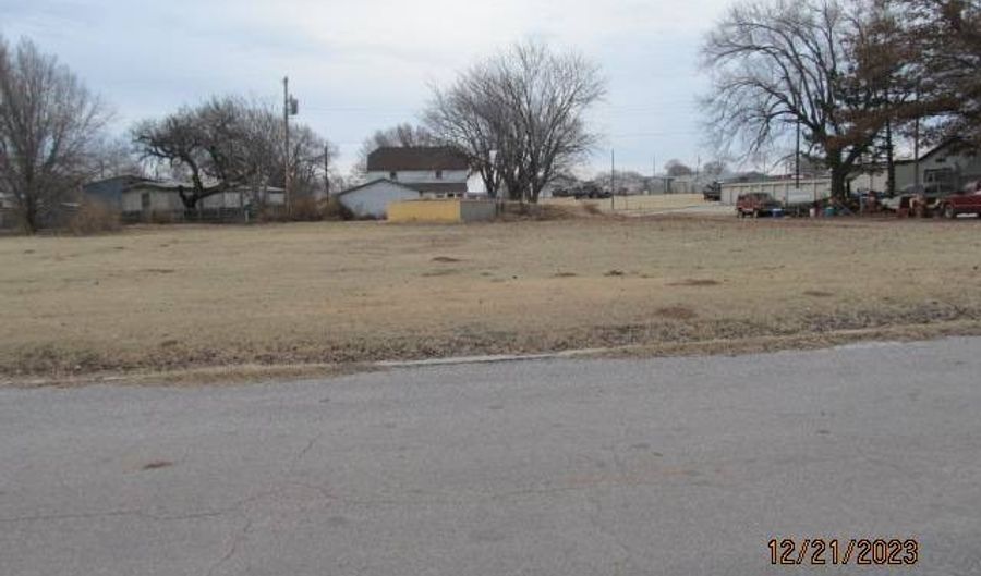 720 Meno St, Alva, OK 73717 - 0 Beds, 0 Bath