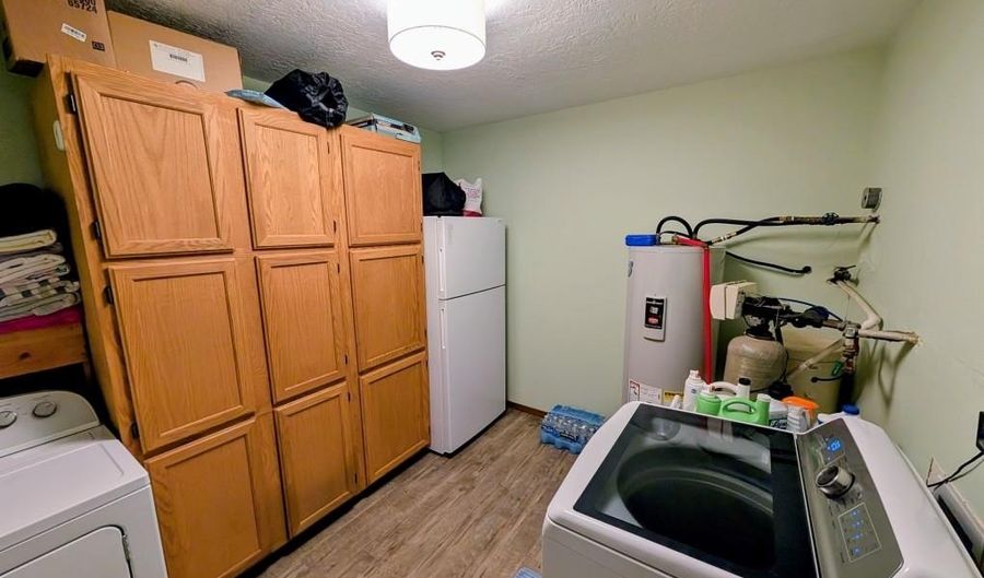 892 CR 1280 Rd, Amber, OK 73004 - 3 Beds, 2 Bath