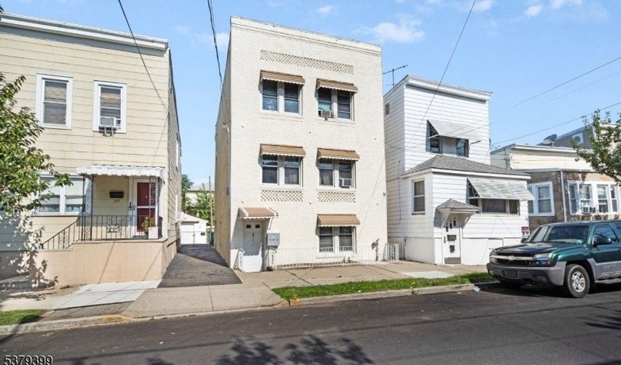 279 Belmont Ave 1, Belleville, NJ 07109 - 1 Beds, 1 Bath