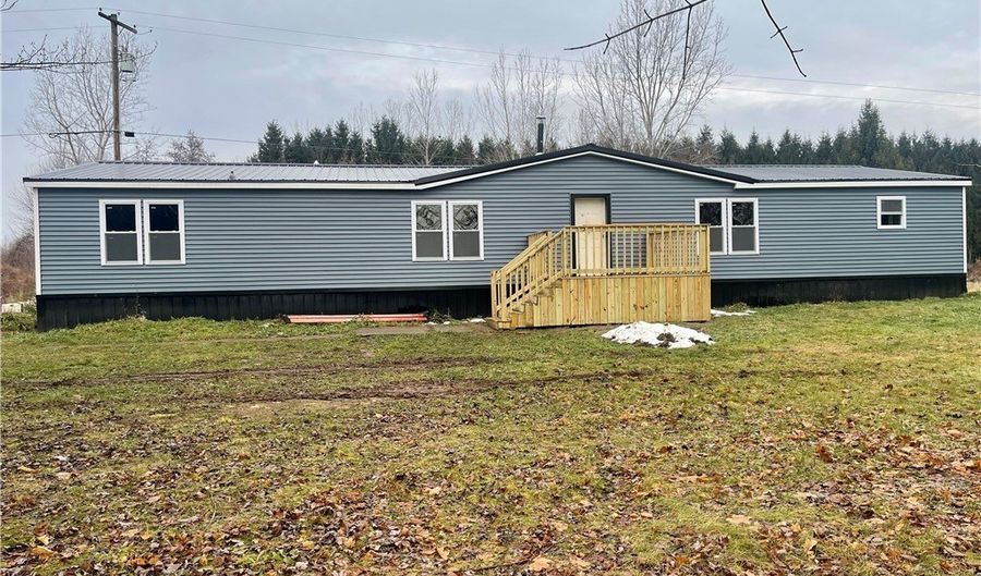 14053 Gillette Rd, Albion, NY 14411 - 4 Beds, 2 Bath