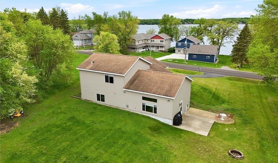 9000 Ingram Ave NW, Annandale, MN 55302 - 4 Beds, 3 Bath