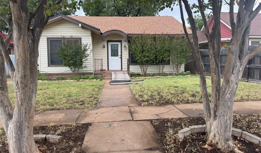 1210 Jeanette St, Abilene, TX 79602 - 3 Beds, 2 Bath