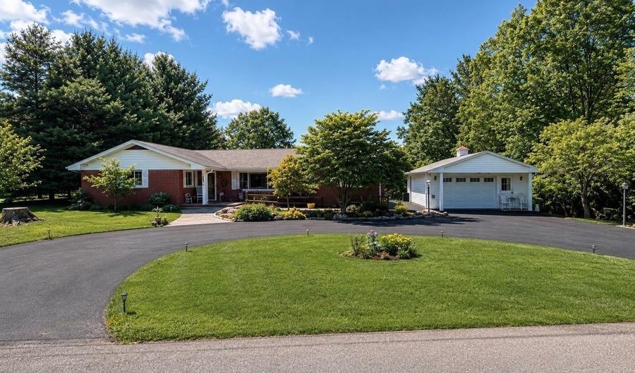 1589 Palestine Rd, Bedford, IN 47421 - 3 Beds, 2 Bath