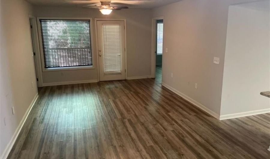 730 W MAGNOLIA Ave, Auburn, AL 36832 - 4 Beds, 4 Bath