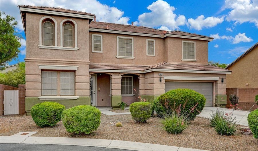 7605 Tiny Tortoise St, Las Vegas, NV 89149 - 5 Beds, 4 Bath